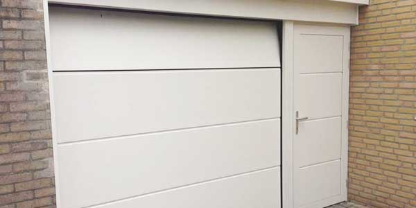 Composiet garagepoorten