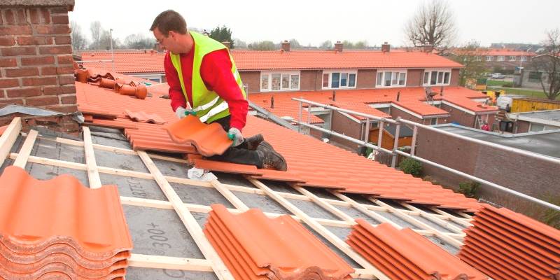 nieuwe dakbedekking leggen