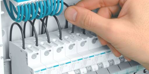 elektriciteit aansluiten