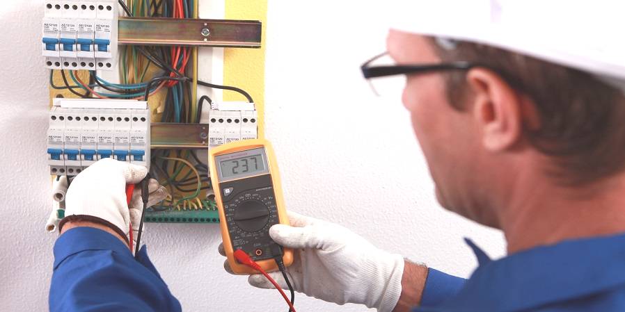 elektriciteit laten keuren